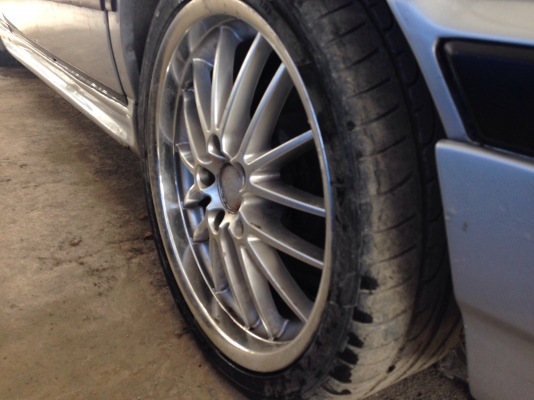 ขาย bmw e34 เครื่อง 1jz turbo vvti รถจอดครับไม่ได้ใช้งาน สนใจโทร 0947969069