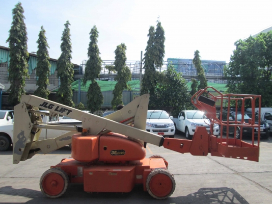 ขาย รถกระเช้ามือสอง แบรนด์อเมริกา # JLG รุ่น N35E
