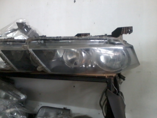 ไฟหน้า honda accord