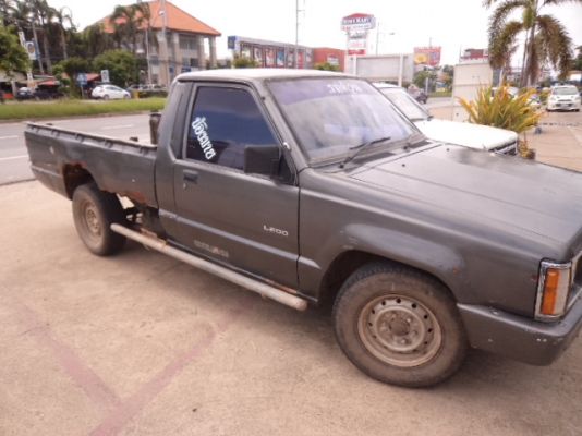 ขายกระบะ MITSUBISHIตอนเดียว ปี1989ขายตามสภาพ086-4457033ไม่ลดแล้วครับ