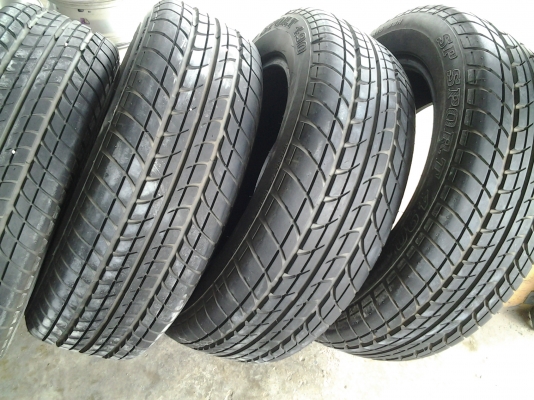 dunlop 195/60/15 ปี13 ใหม่มากๆ