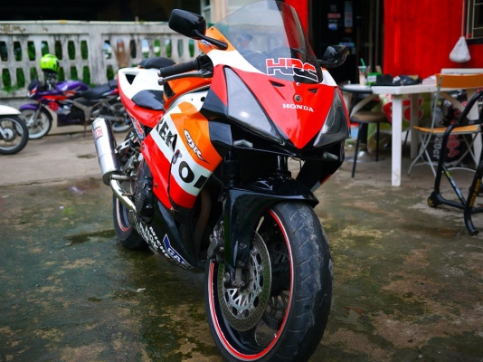 ขาย Cbr400 พร้อมทะเบียนแท้ ตองห้า แฟริ่ง Rc211 ท่อสูตร พักเท้าเกียร์โยง เครื่องสดเลย ขาย Cbr400 พร้อมทะเบียนแท้ ตองห้า แฟริ่ง Rc211 ท่อสูตร พักเท้าเกียร์โยง เครื่องสดเลย