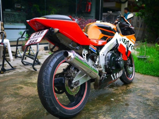 ขาย Cbr400 พร้อมทะเบียนแท้ ตองห้า แฟริ่ง Rc211 ท่อสูตร พักเท้าเกียร์โยง เครื่องสดเลย ขาย Cbr400 พร้อมทะเบียนแท้ ตองห้า แฟริ่ง Rc211 ท่อสูตร พักเท้าเกียร์โยง เครื่องสดเลย