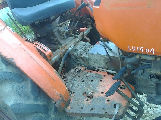 ขายเหมา KUBOTA L3408DT ตามสภาพ2คัน มีทะเบียน ขายเหมา KUBOTA L3408DT ตามสภาพ2คัน มีทะเบียน