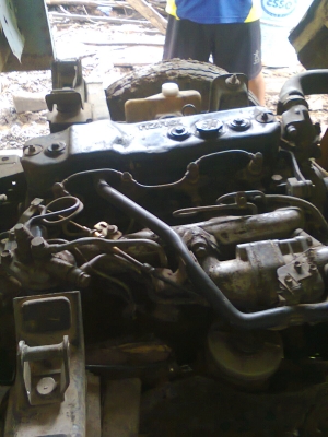 ขายรถ6ล้อ อีซูซุ nkr57l  4bc2 ฝาดำ      80-8573 ร้อยเอ็ด