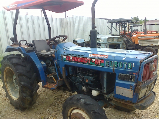 ขาย KUBOTA L3001 2 WD ราคาถูกๆรถใช้งาน