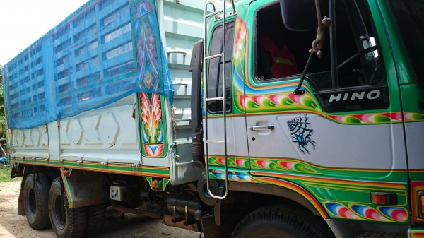 ขาย 10 ล้อ 2เพลา ดั้ม 227เดิมๆ หัวสมอเงิน เครื่องเกือบ100 เปอร์เซน