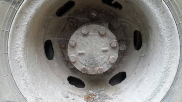 รถโม่ปูน nissun PE6 เทอร์โบ 230 แรงม้า 2เพลา รถโม่ปูน nissun PE6 เทอร์โบ 230 แรงม้า 2เพลา