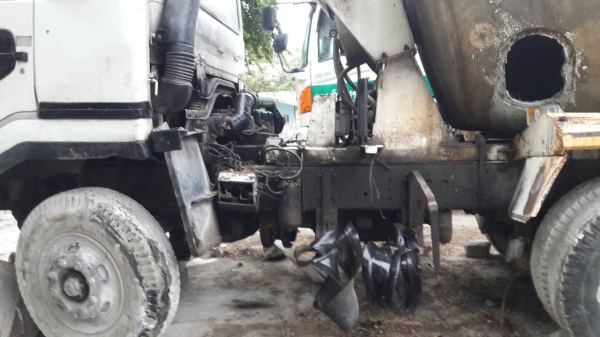 รถโม่ปูน nissun PE6 เทอร์โบ 230 แรงม้า 2เพลา รถโม่ปูน nissun PE6 เทอร์โบ 230 แรงม้า 2เพลา