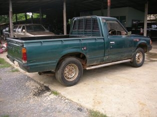 Datsun 720 ช่วงสั้นแท้ 4 ขอ เครื่องเดิม เอกสารพร้อมโอน 32,000 บาท