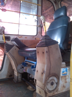 รถแม็คโคร รถแม็คโคร