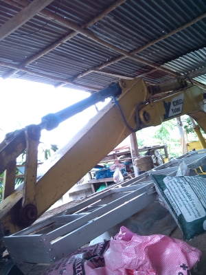 รถแม็คโคร รถแม็คโคร