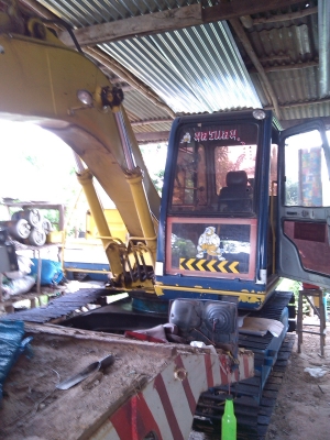 รถแม็คโคร