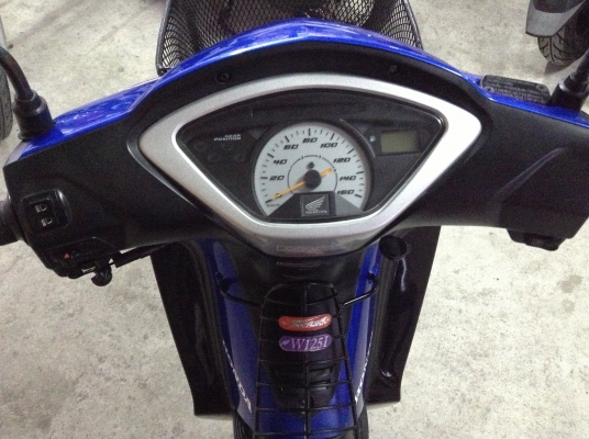 ขาย!!! เวฟ125s สต๊าทมือ ไฟเลี้ยวบังลม สภาพสวย ปี53 รถเครื่องดีคับ ขับขี่ดี ทะเบียนครบ