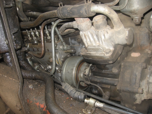 สิบล้อ  175 แรง  เดิมเป็น 2 เพลา   ราคา  565,000  บาท