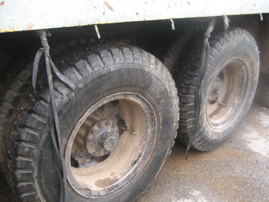 สิบล้อ  175 แรง  เดิมเป็น 2 เพลา   ราคา  565,000  บาท