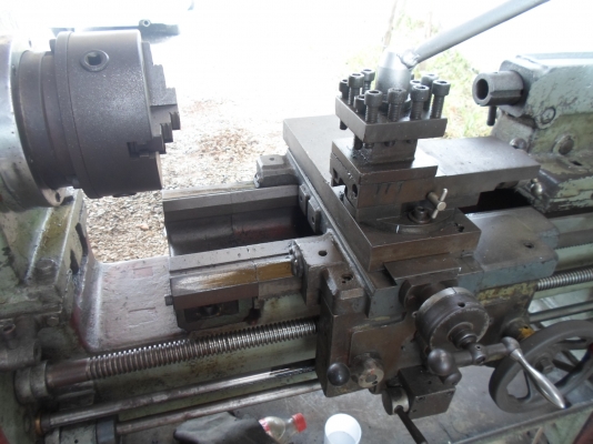 แท่นกลึง 5 ฟุต 3 เพลา เกียร์บล็อก มีเบรก เครื่องพร้อมใช้  67,000