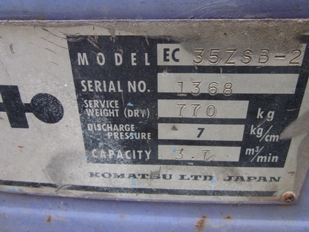 มาใหม่อีกแล้วครับ - เครื่องปั๊มลม ยี่ห้อเยี่ยม KOMATSU: EC3525B-2 มาพร้อมสาย ใช้งานได้เลยครับ