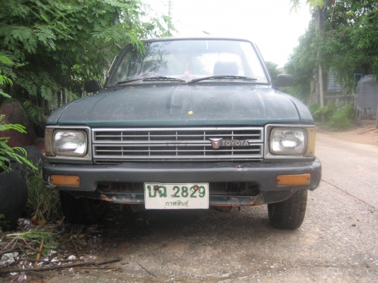 โตโยต้า  สภาพไว้เข้าสวน  ทะเบียนเต็ม ราคา  44,000  บาท