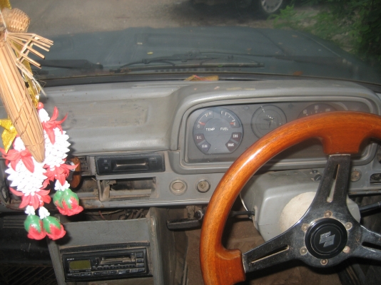 โตโยต้า  สภาพไว้เข้าสวน  ทะเบียนเต็ม ราคา  44,000  บาท