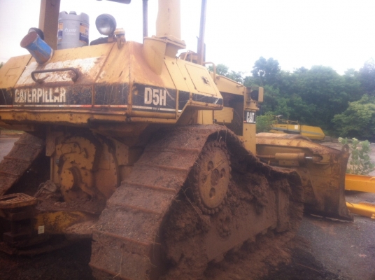 ขายด่วนรถแทร็กเตอร์D5Hทูรถสวยเดิมมีเล่มทะเบียนโซ้ดี ขายด่วนรถแทร็กเตอร์D5Hทูรถสวยเดิมมีเล่มทะเบียนโซ้ดี