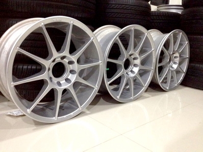 แม็กซ์ 3วง ENKEI 16นิ้ว 10ก้าน 4รู100และ114 สภาพสวยทั้ง 3 วง ตจวส่งได้