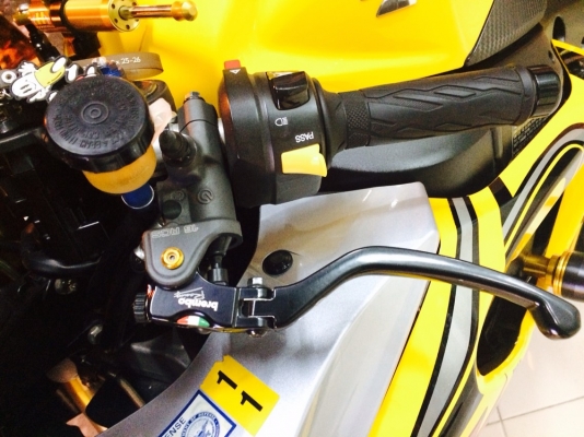 ขายgsxr-1000 ปี2007 แต่งเยอะ ยางrosso2ใหม่ๆ เอกสารสรรพสามิต ใช้น้อย