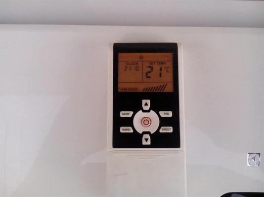 ขาย เเอร์ 9000 BTU ยี่ห้อ อีเลคโทลัก lสภาพเยี่ยม