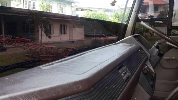 มาใหม่ครับ  สิบล้อเพลาเดียว FN517  195แรง