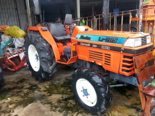 ขายรถไถ สภาพพร้อมใช้งาน สนใจสอบถามรายละเอียดเพิ่มเติมโทร 090-8588220คุณนะ หรือ www.truck.in.th/498