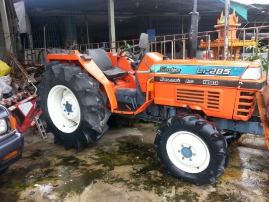 ขายรถไถ สภาพพร้อมใช้งาน สนใจสอบถามรายละเอียดเพิ่มเติมโทร 090-8588220คุณนะ หรือ www.truck.in.th/498