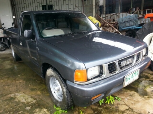 ขายรถกระบะ ISUZU ปี35 เครื่องดี ภายในสวย สภาพพร้อมใช้งาน เอกสารพร้อมโอน สนใจสอบถามรายละเอียดเพิ่มเติมโทร 090-8588220คุณนะ หรือ www.truck.in.th/498