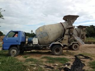 ขายรถโม้ปูนเครือง115แรงม้าโม้ตรง3.5คิวปั้มไดกิ้นรถพร้อมใช้