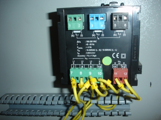 ขายตู้testerไฟ input 415v. output 0-450v. 3เฟส ขนาด 3kw