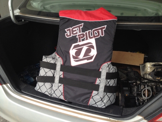 ขายชูชีพ jetpilot ของใหม่ครับ