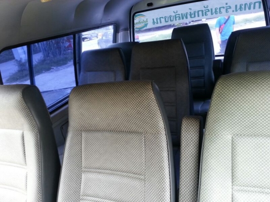 Mitsu L300 รถขับได้ เครื่องดีเซล สีขาวเดิมๆ เบาะครบ มีทะเบียนครับ