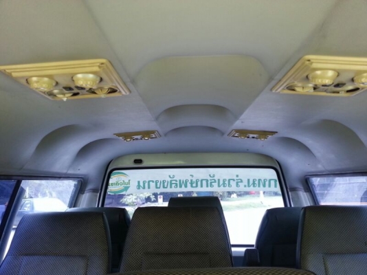 Mitsu L300 รถขับได้ เครื่องดีเซล สีขาวเดิมๆ เบาะครบ มีทะเบียนครับ