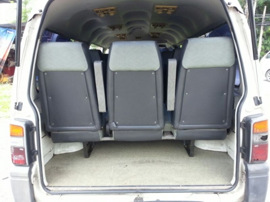 Mitsu L300 รถขับได้ เครื่องดีเซล สีขาวเดิมๆ เบาะครบ มีทะเบียนครับ