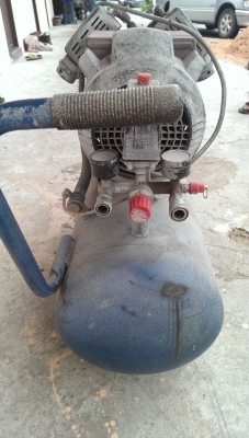 ปั๊มลมโรตารี 2 สูบ