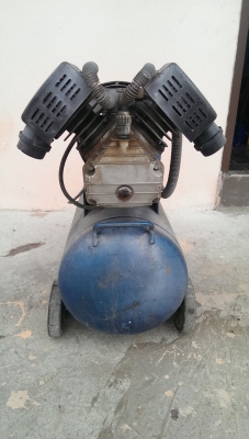 ปั๊มลมโรตารี 2 สูบ