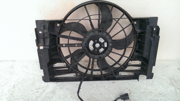 พัดลมไฟฟ้า BMW