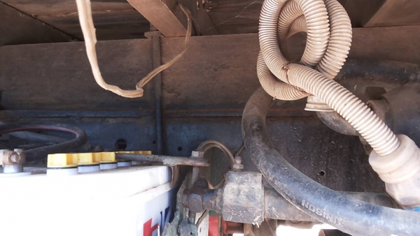 ***ขายแล้วครับขอบคุณ Truck2hand ขาย6ล้อช่วงล่างใหญ่ๆ ISUZU KS 774xxxx 4BC2-100HP เครื่องเดิม100แรงฝาขาว ฟิตมาใหม่ไม่นาน แน่นๆ แห้งๆไม่เยิ้ม แรงดี เกียร์สั้นสายเข้าง่ายไม่หลุด ใส่เกียร์ใหญ่ เกียร์ร็อค พร้อมลุย ช่วงล่างใหญ่F หน้า-หลัง คัสซีดี มีเก็บงานมา