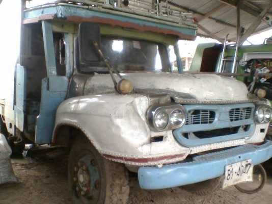 **300,000 บ.ต่อรอง**ขาย10ล้อเพลาเดียวท้ายลาดขึ้นแบคโฮ120 ISUZU TX 6BB1-145แรง เครื่องแน่น แรง อึด ทน ไม่เยิ้ม เกียร์ดีไม่มีหลุด ช่วงล่างเพลาเดียวร็อคเล็ก คัสซีสวยดี มีบวมซับในบ้างนิดๆหน่อยๆ หางสภาพดี พื้นดี ไม่ผุ หัวเก๋งดี พ.พาวเวอร์ เบรคลม ยาง ดี6เส้นพอใ