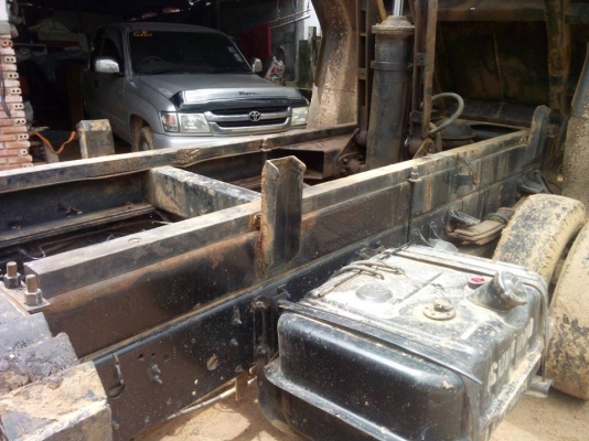 ***ขายแล้วครับขอบคุณ Truck2hand ขาย6ล้อดั้มดินราคาเบาๆ ISUZU DECA FRR32L4 6HH1-210HP เครื่องเดิมเกียร์เดิม 210แรง แห้งๆไม่เยิ้ม แรงดี แน่น เกียร์ไม่มีหลุด ช่วงล่าง Fหน้า-หลัง คัสซีสวยเดิม ไม่ปะไม่ดาม ไม่บวม กระบะดั้มเหล็ก5ตันยิงหน้า 3.80ม.สภาพสวย พื้นดีข้