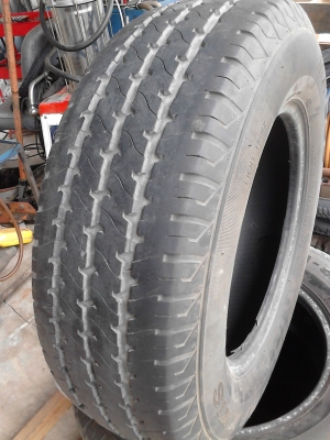 205/70R15 MAXXIS MA-569  ชุด 4 เส้น สวยๆ ดอกยางหนา TEL.081-427-3941