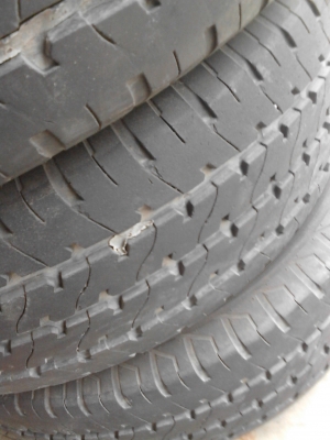 205/70R15 MAXXIS MA-569  ชุด 4 เส้น สวยๆ ดอกยางหนา TEL.081-427-3941