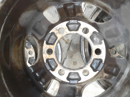 แม๊ก ขอบ 15 ขนาด 6 รู  15X7JJ มี ชุด 4 วง    TEL.081-427-3941