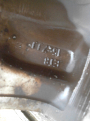 แม๊ก ขอบ 15 ขนาด 6 รู  15X7JJ มี ชุด 4 วง    TEL.081-427-3941