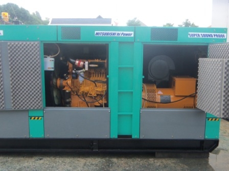 เครื่องปั่นไฟ 200 Kva.mad in japanรับประกัน 12 เดือน