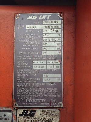 รถกระเช้าไฟฟ้า JLG LIFT